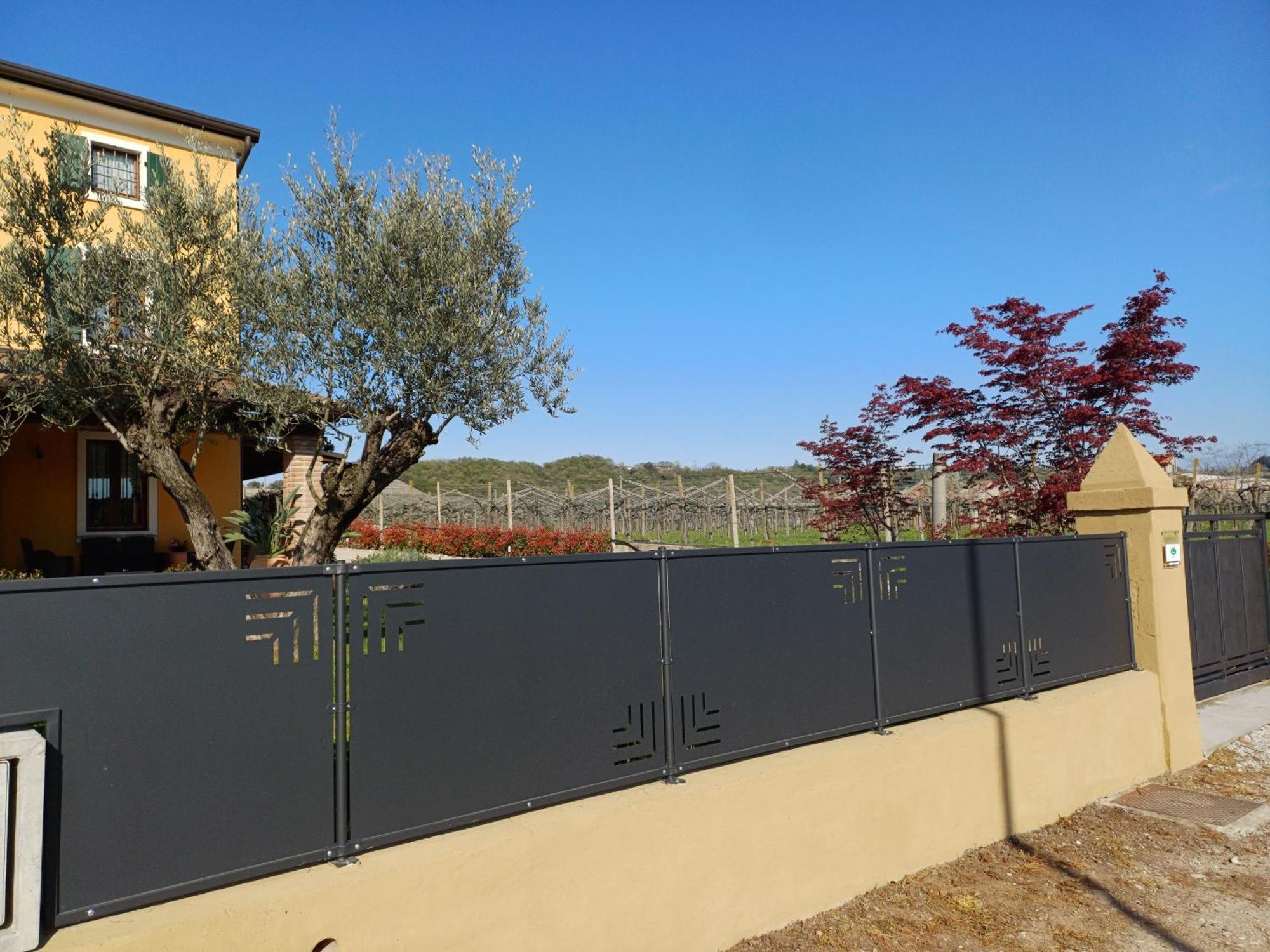 B&B Civico 61 Pastrengo Bagian luar foto